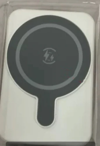 Pocket-Size Magnetic Wireless Power Bank – 10000mAh Fast Charge for Phones - Image 3