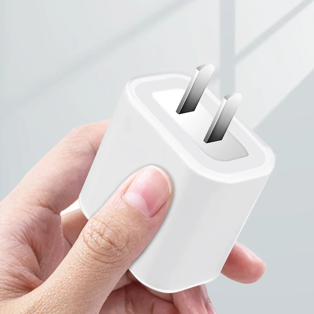 Durable Anti-Bite Cable Protector for iPhone β Transparent Charger Cord Winder for 18W & 20W Fast Charging Cables - Image 9